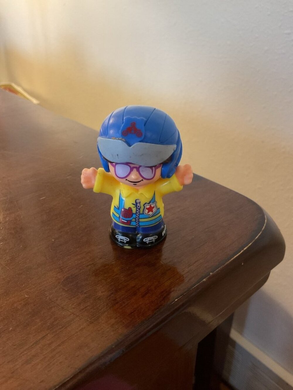 Fisher-Price Little People FIGURE ONLY 2016 Stop & Go Police Motorcycle Playset